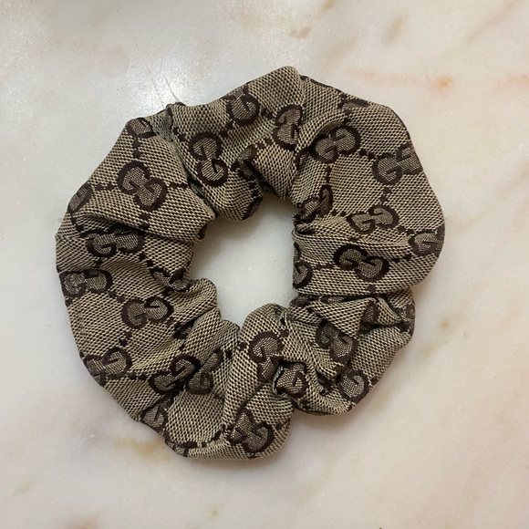 GG scrunchi— - Picture 1 of 1